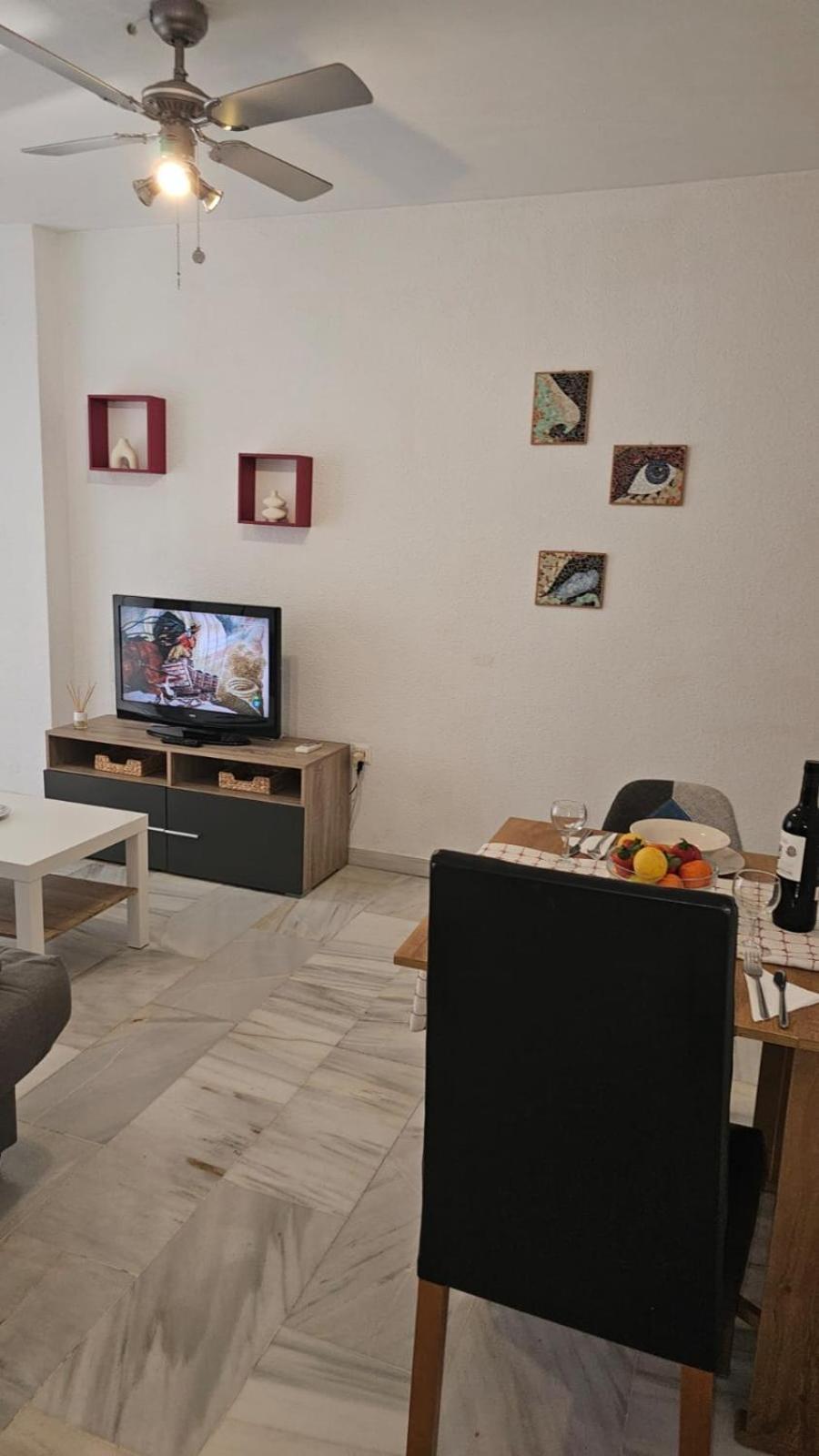 Ideal Holiday Apartment City Center Apartamento Málaga